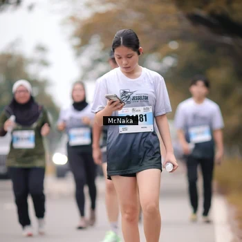 Runner Photo 7438140