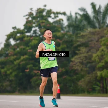 Runner Photo 7438143
