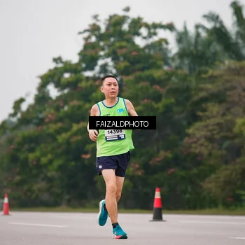 Runner Photo 7438145
