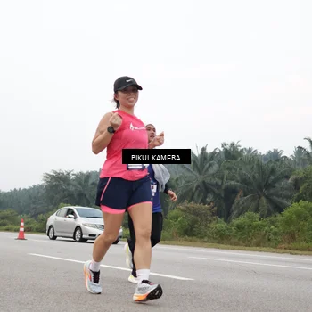 Runner Photo 7438154