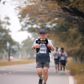 Runner Photo 7438180