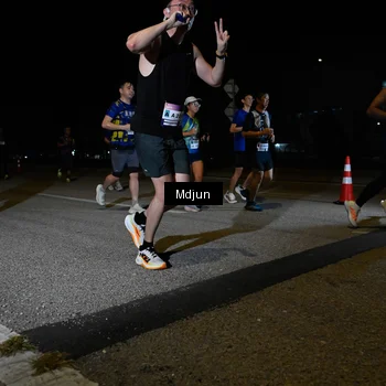 Runner Photo 7438187