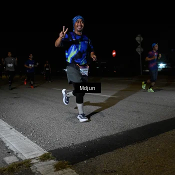 Runner Photo 7438209