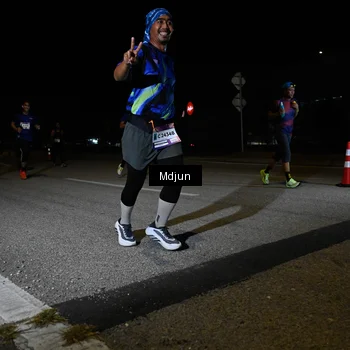 Runner Photo 7438214