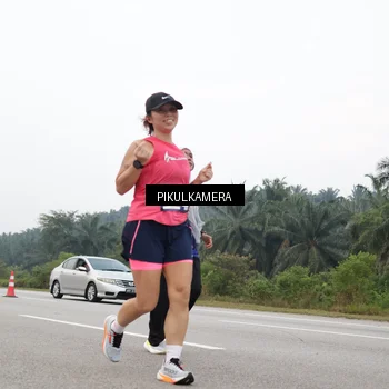 Runner Photo 7438218