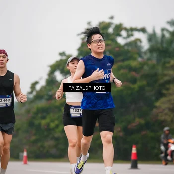 Runner Photo 7438222