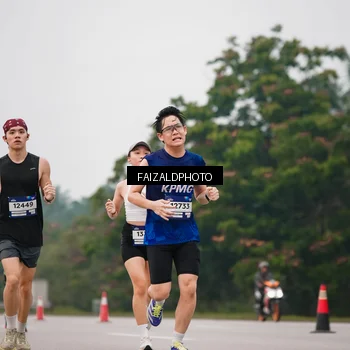 Runner Photo 7438225