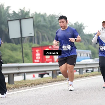 Runner Photo 7438249