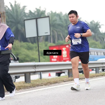 Runner Photo 7438259