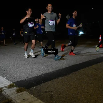 Runner Photo 7438273