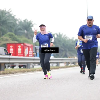 Runner Photo 7438282