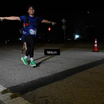 Runner Photo 7438283