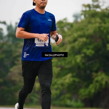 Runner Photo 7438301