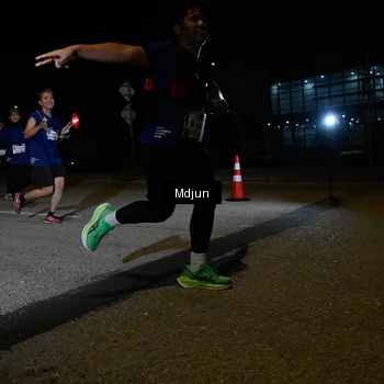 Runner Photo 7438322