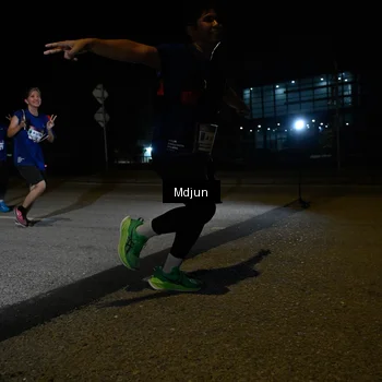 Runner Photo 7438324