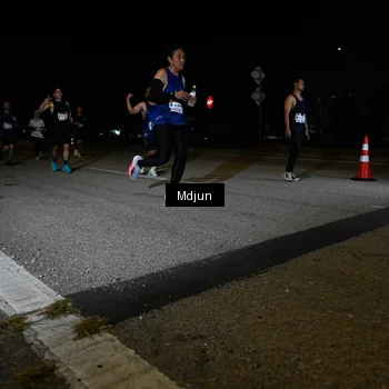 Runner Photo 7438337