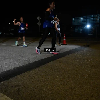 Runner Photo 7438359