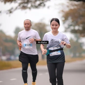 Runner Photo 7438362