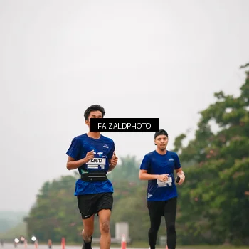 Runner Photo 7438378