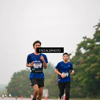 Runner Photo 7438379