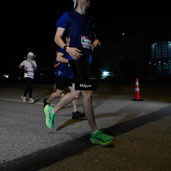 Runner Photo 7438388