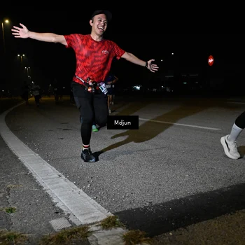 Runner Photo 7438399
