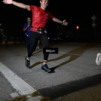 Runner Photo 7438402