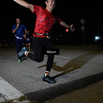 Runner Photo 7438413