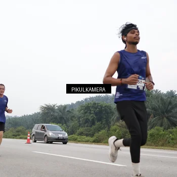 Runner Photo 7438429