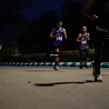 Runner Photo 7438431