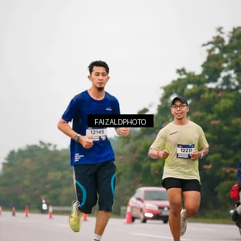 Runner Photo 7438442