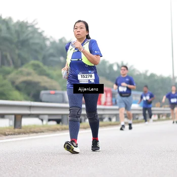 Runner Photo 7438452