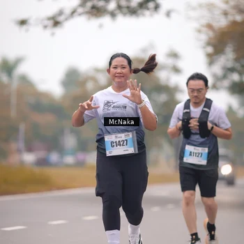 Runner Photo 7438463