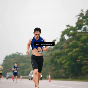 Runner Photo 7438470