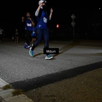 Runner Photo 7438493