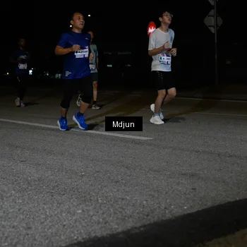 Runner Photo 7438562