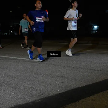 Runner Photo 7438574