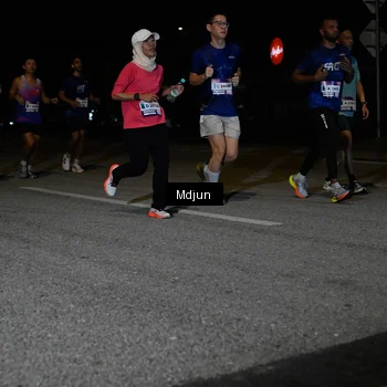 Runner Photo 7438580