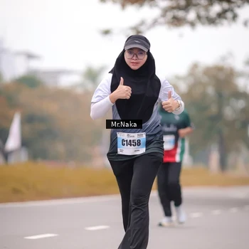 Runner Photo 7438603