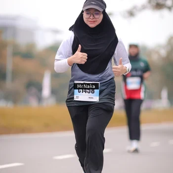 Runner Photo 7438611