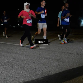 Runner Photo 7438612