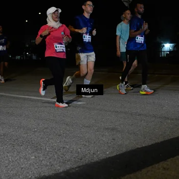 Runner Photo 7438613