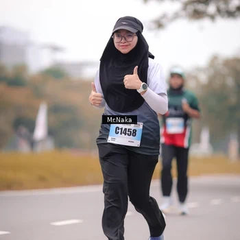 Runner Photo 7438618