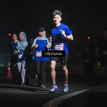 Runner Photo 7438640