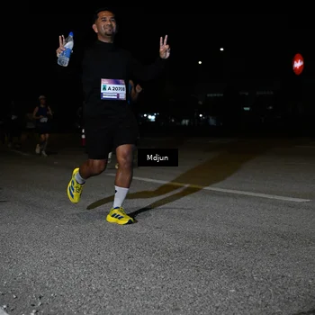 Runner Photo 7438656