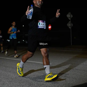 Runner Photo 7438669