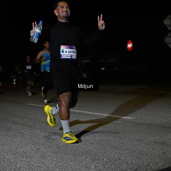 Runner Photo 7438673