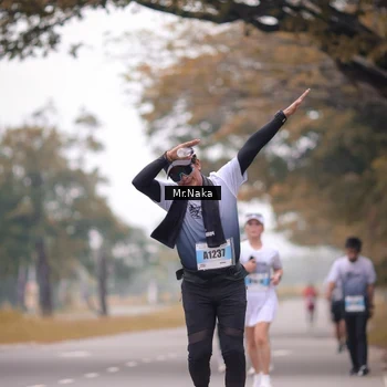 Runner Photo 7438710