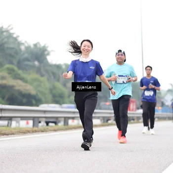 Runner Photo 7438732