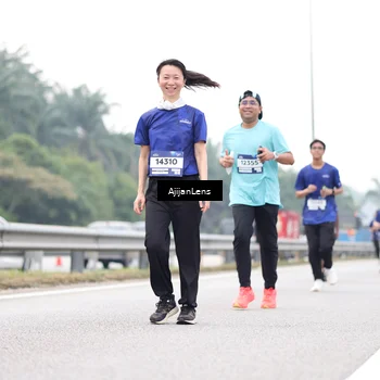Runner Photo 7438733